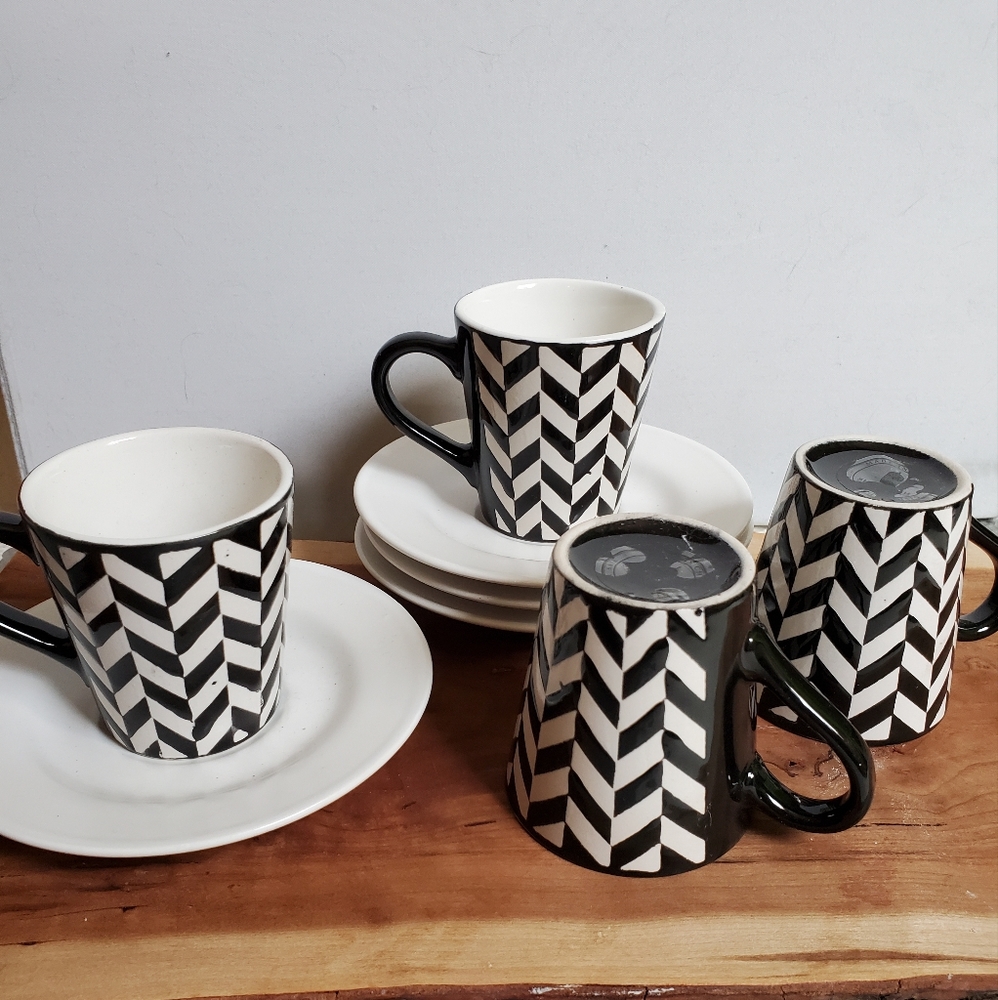 Set of Espresso Cups and Saucers
